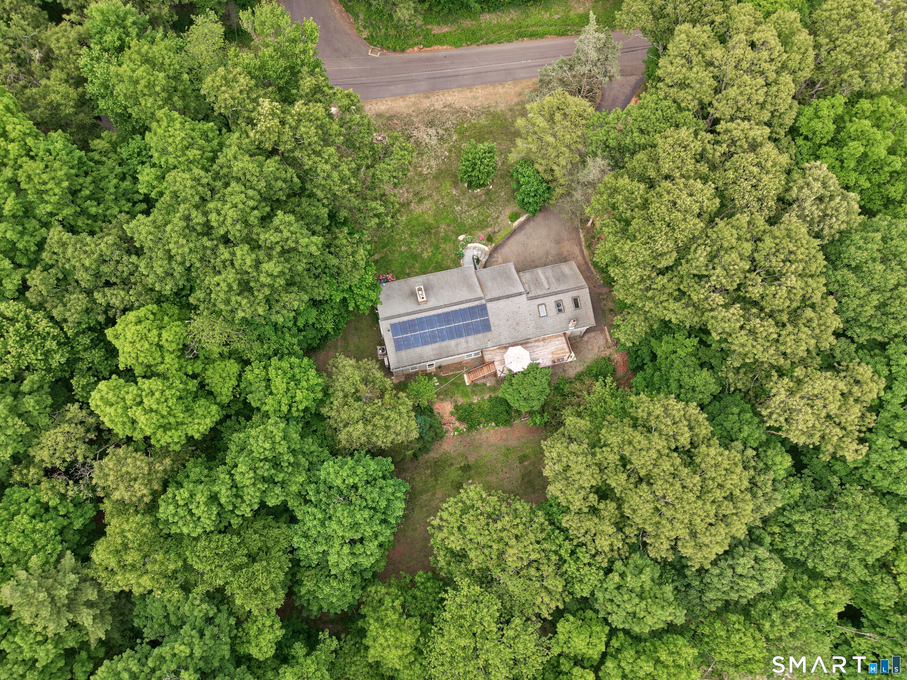 37 Anella Drive Bethany CT 06524
