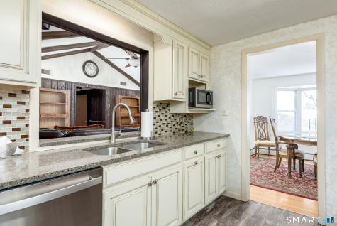 33 Ash Road South Windsor CT 06074