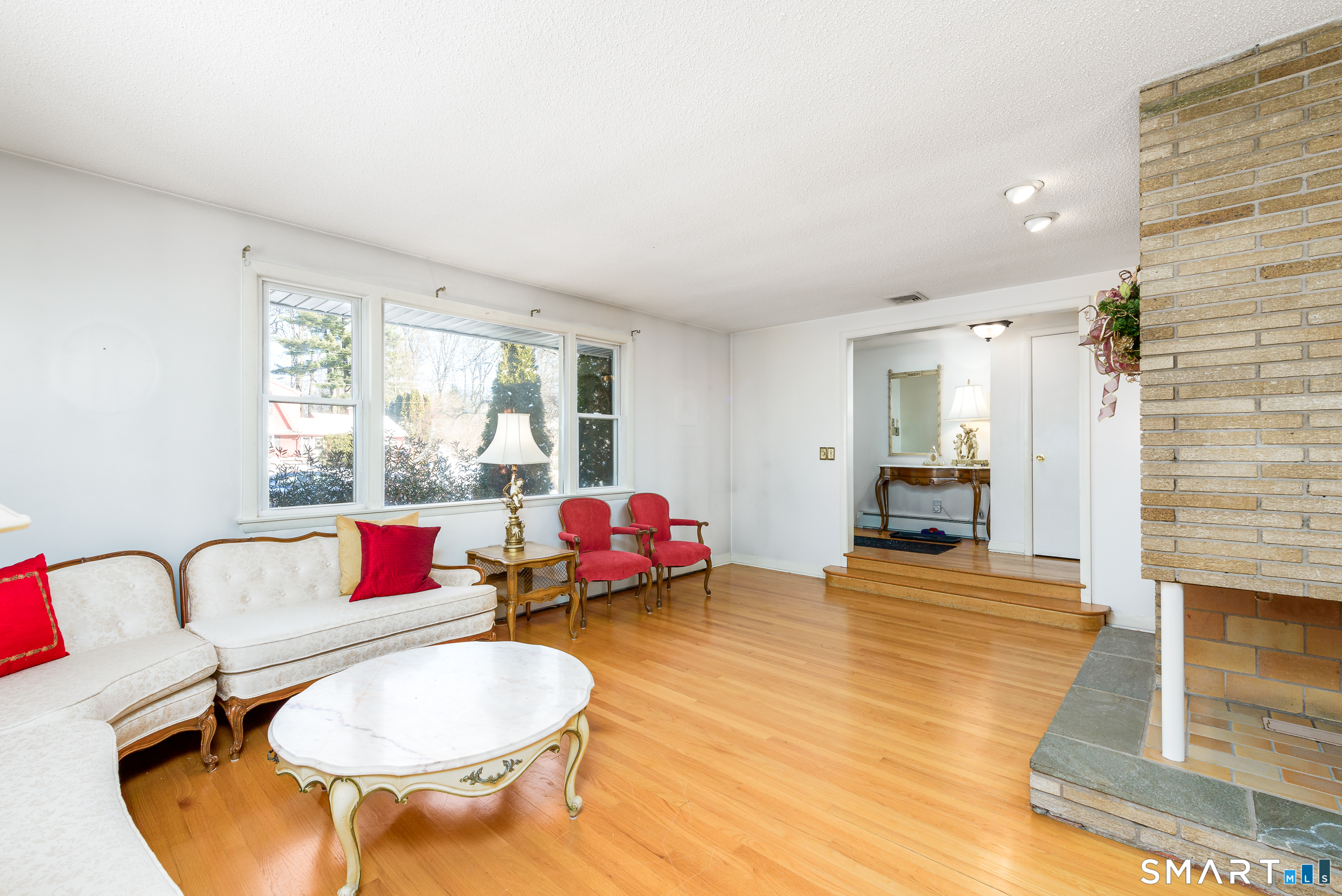 33 Ash Road South Windsor CT 06074