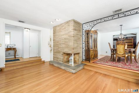 33 Ash Road South Windsor CT 06074