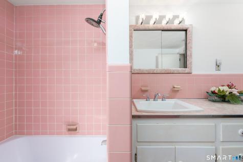 33 Ash Road South Windsor CT 06074