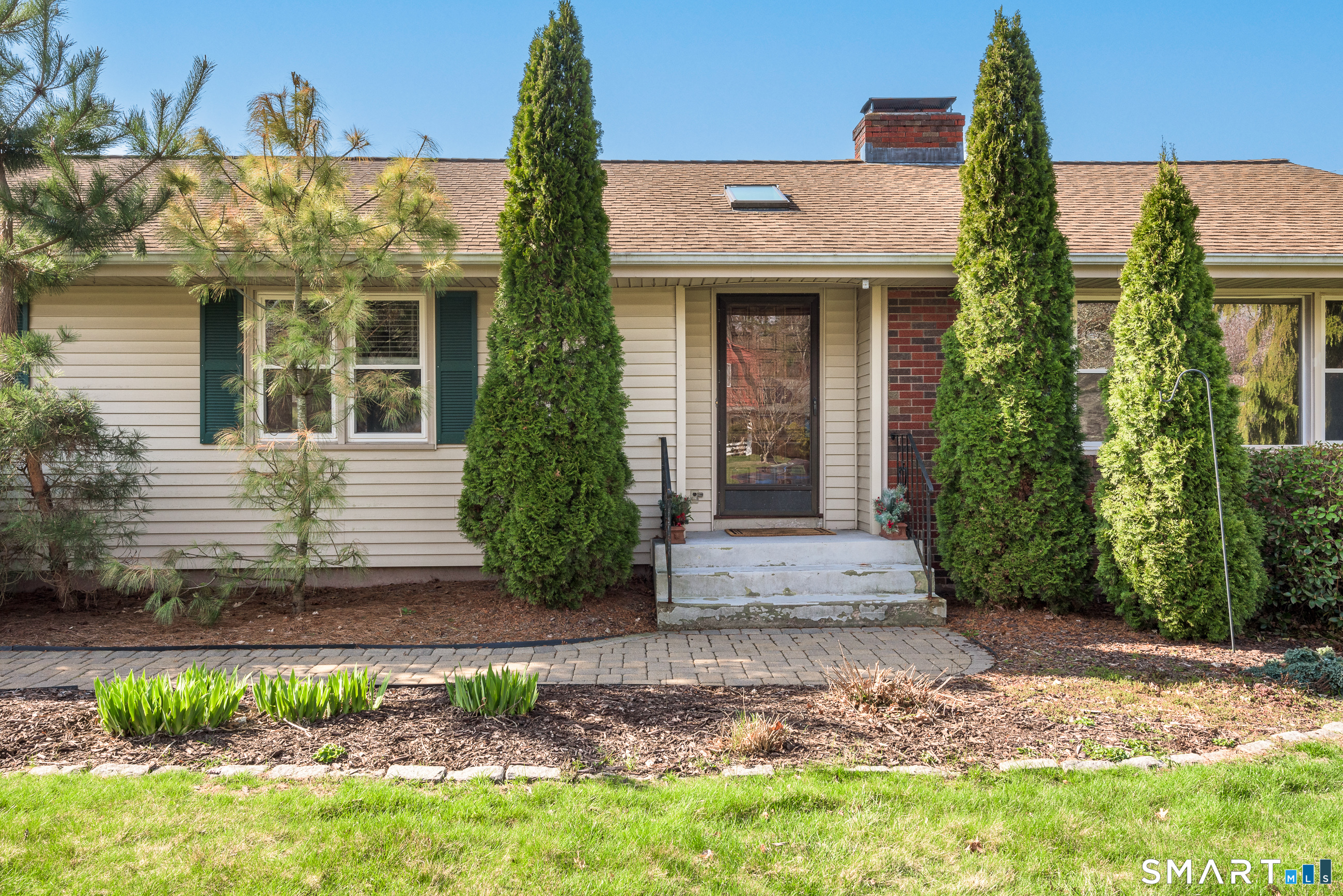 33 Ash Road South Windsor CT 06074