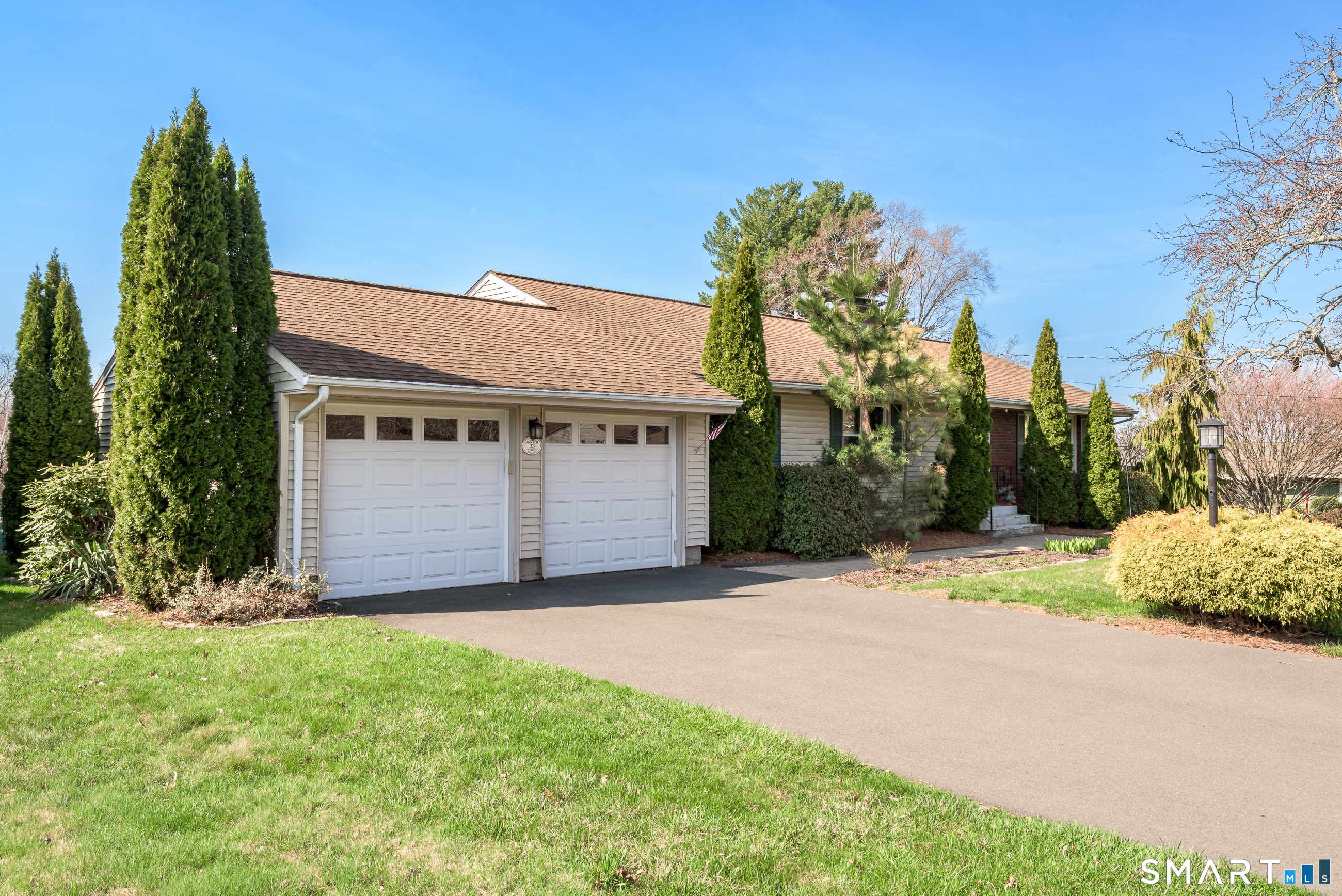 33 Ash Road South Windsor CT 06074