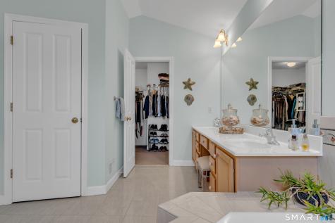 1 Haywagon Drive Old Lyme CT 06371