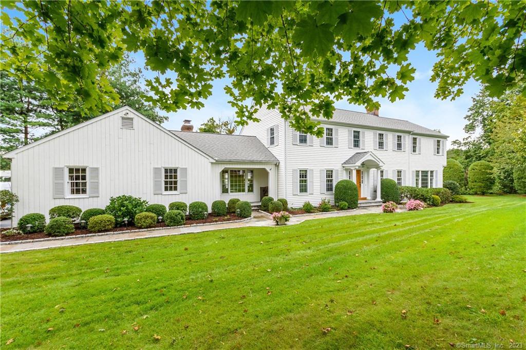 2 Hedge Row Darien CT 06820