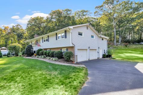 52 Autumn Drive Monroe CT 06468