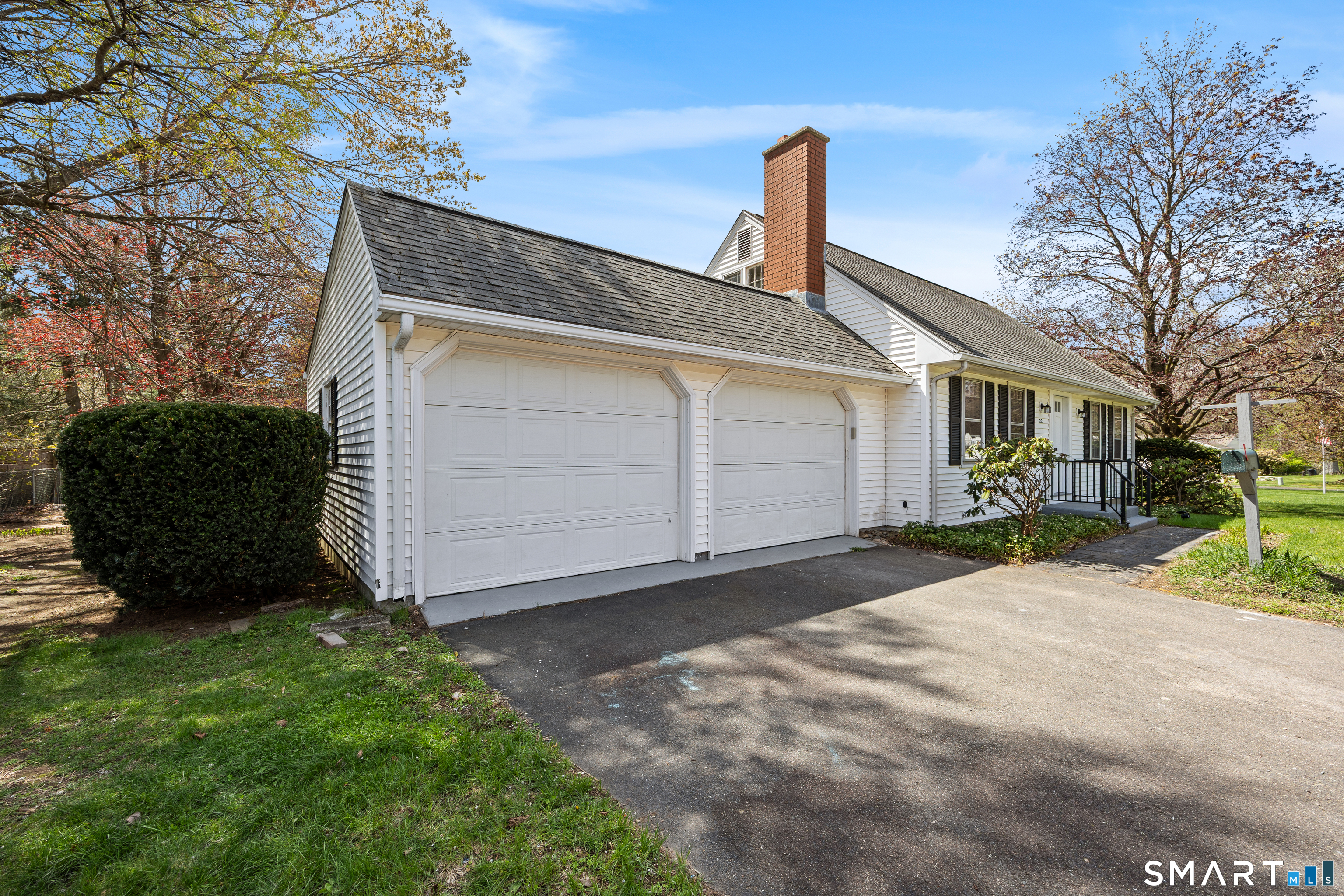22 Dorothy Street Enfield CT 06082