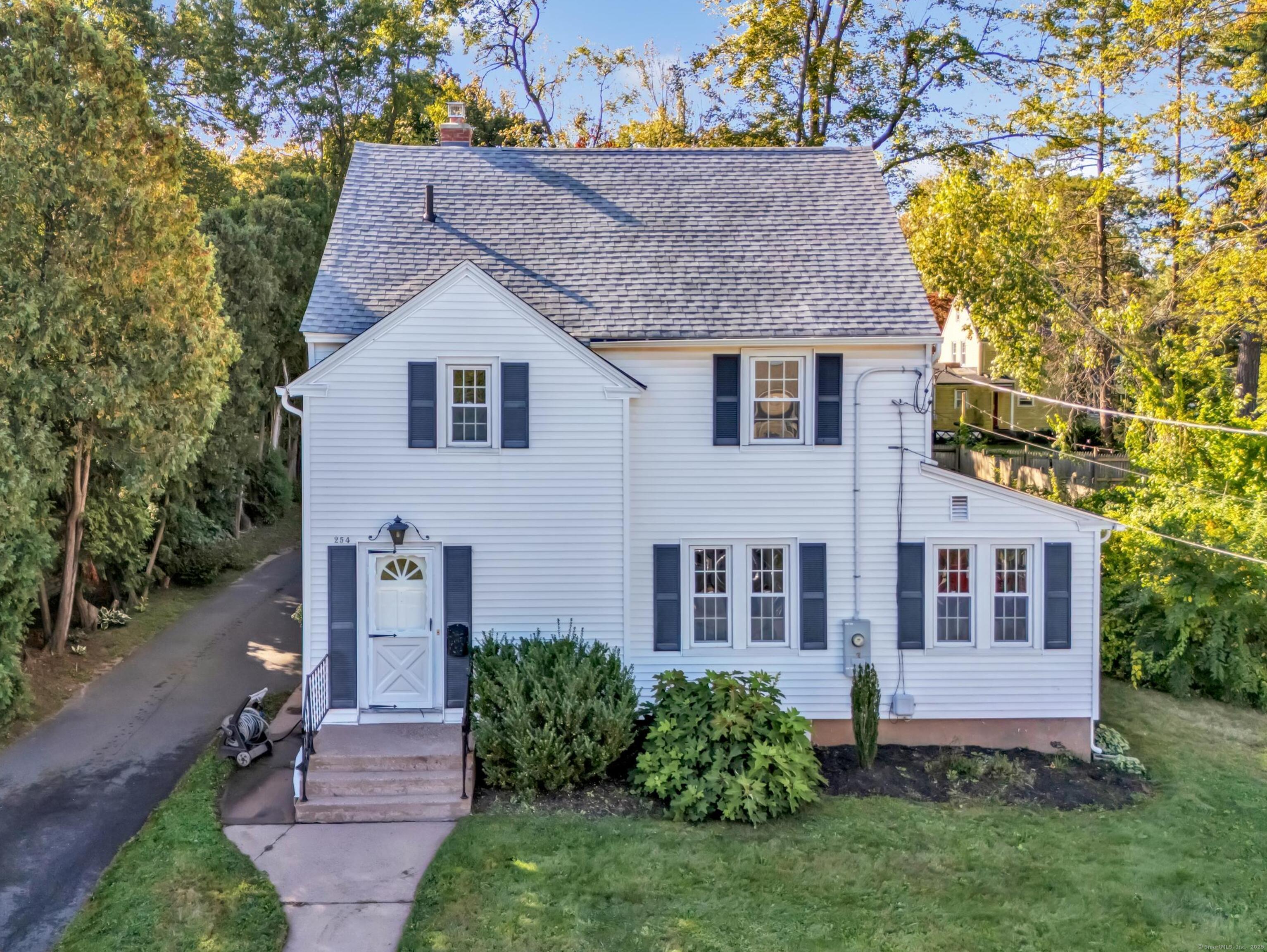 254 Henry Street Manchester CT 06042