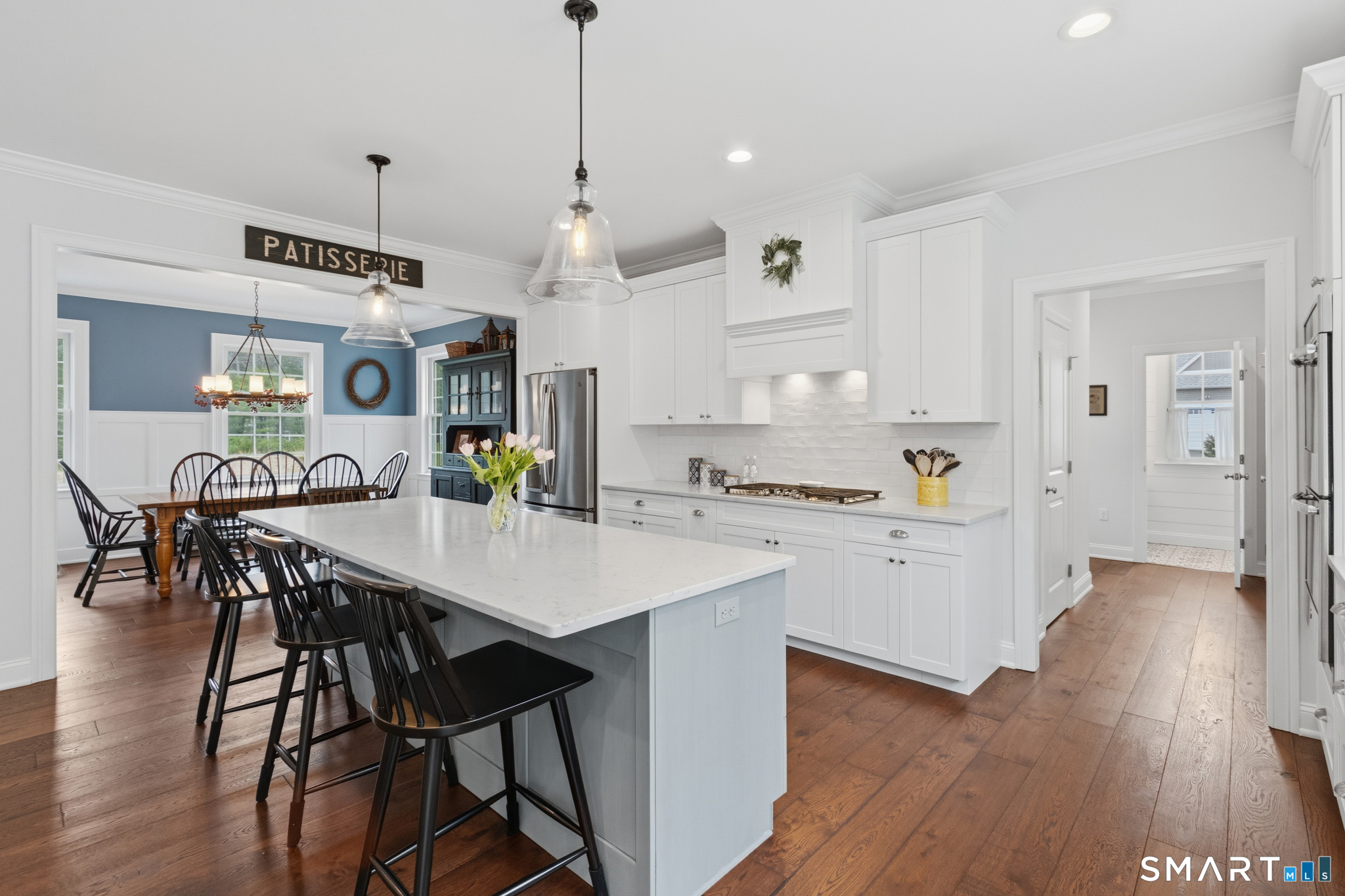 2 Murphys Turn Simsbury CT 06070