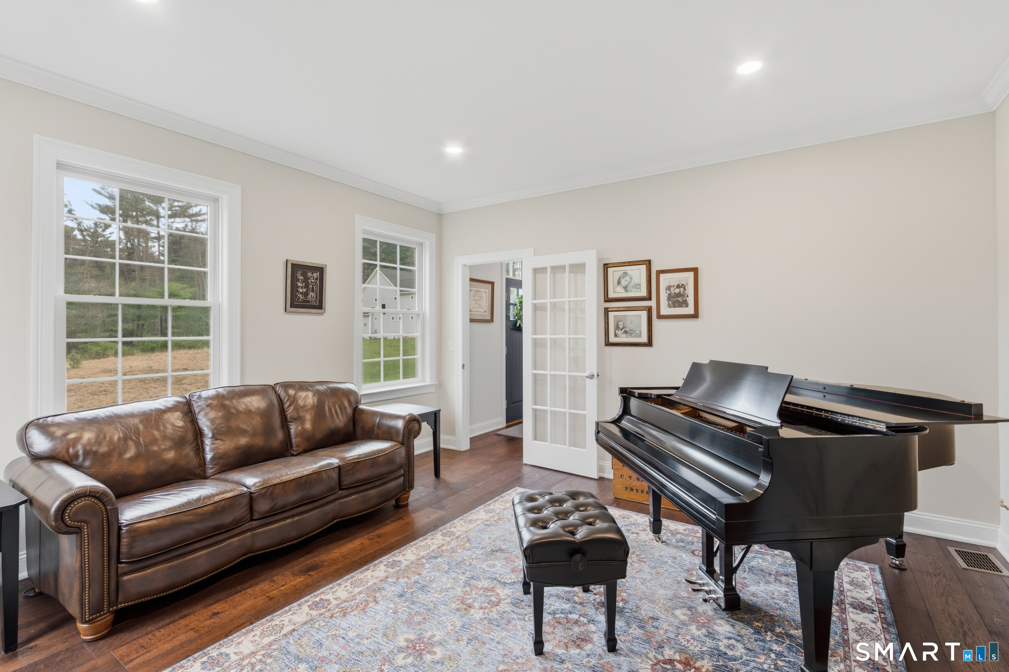 2 Murphys Turn Simsbury CT 06070
