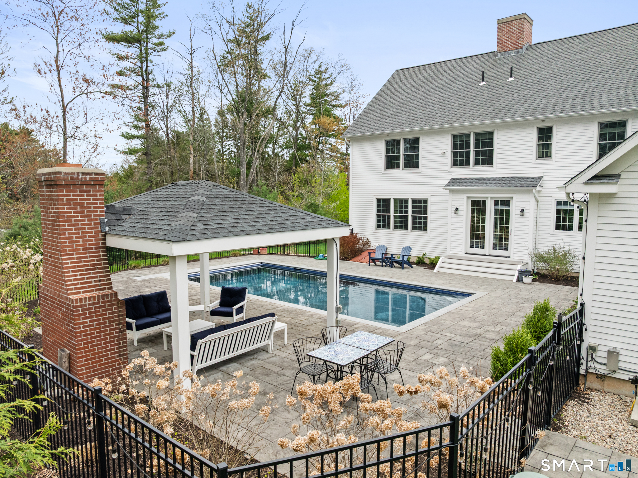 2 Murphys Turn Simsbury CT 06070