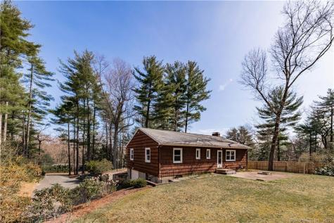 15 Gordon Street Simsbury CT 06070