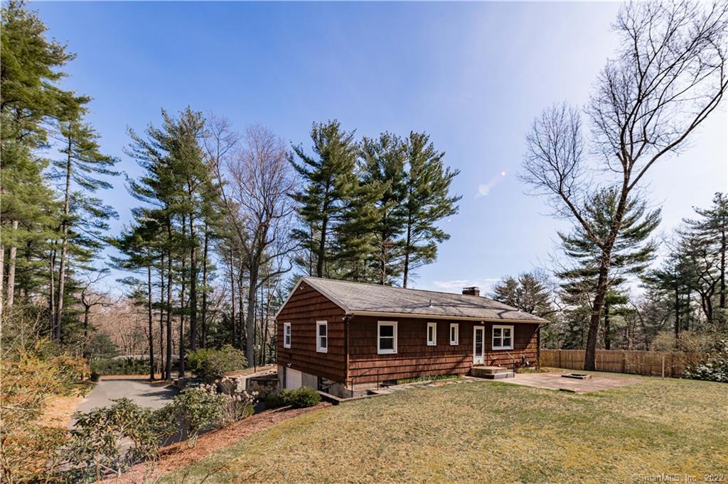 15 Gordon Street Simsbury CT 06070