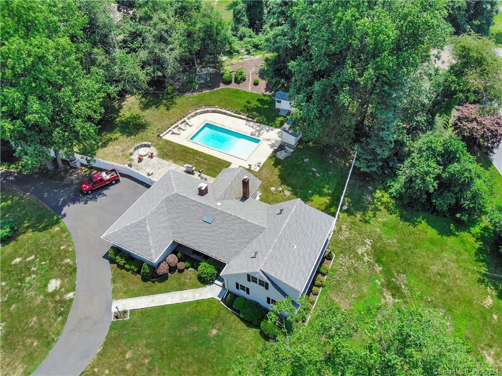 132 Macgregor Drive Stamford CT 06902