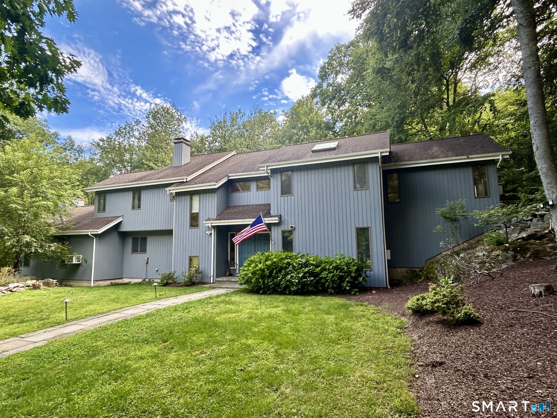 4 Deerfield Road Brookfield CT 06804