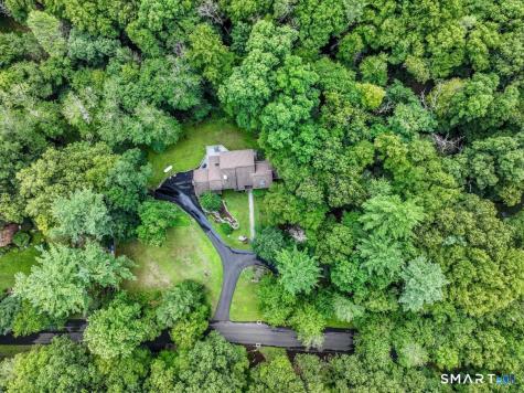 4 Deerfield Road Brookfield CT 06804
