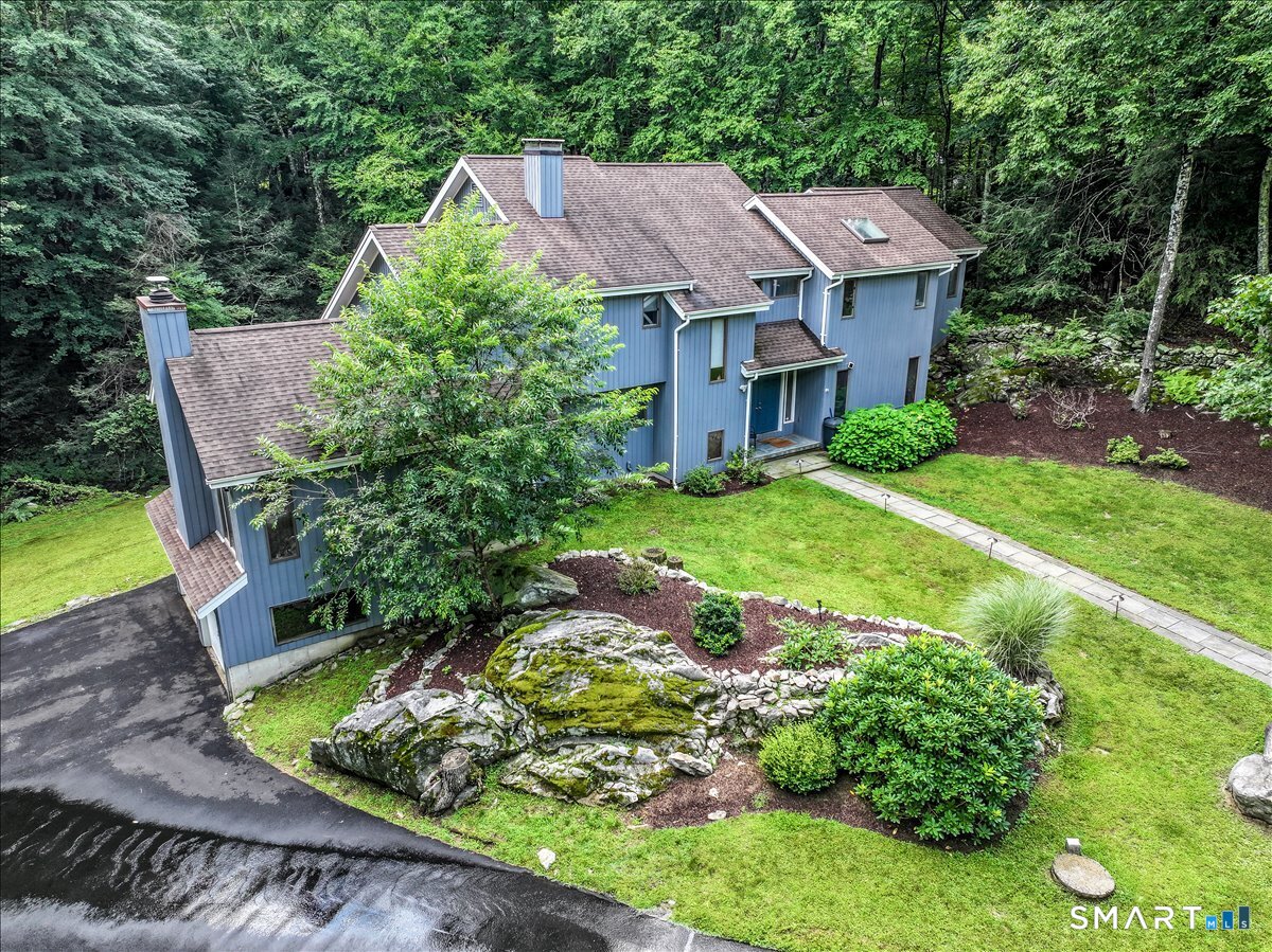 4 Deerfield Road Brookfield CT 06804
