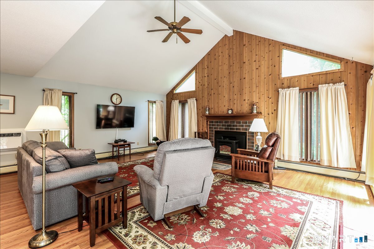 4 Deerfield Road Brookfield CT 06804
