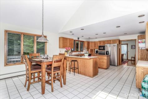 4 Deerfield Road Brookfield CT 06804