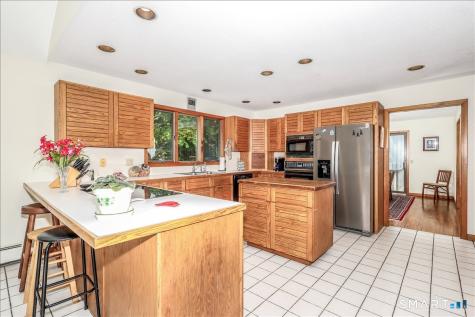 4 Deerfield Road Brookfield CT 06804
