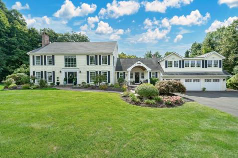 71 Woodford Hills Drive Avon CT 06001