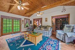 17 Markham Road East Hampton CT 06424