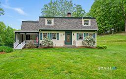 17 Markham Road East Hampton CT 06424