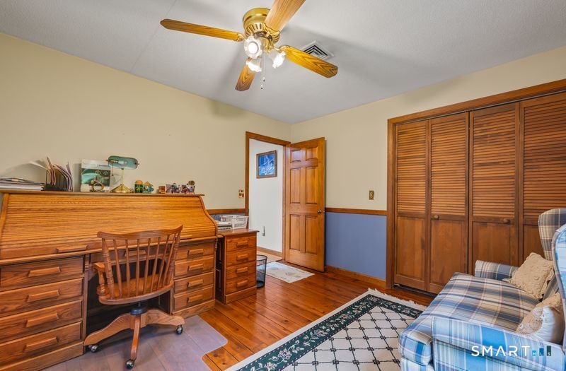 17 Markham Road East Hampton CT 06424