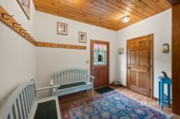 17 Markham Road East Hampton CT 06424