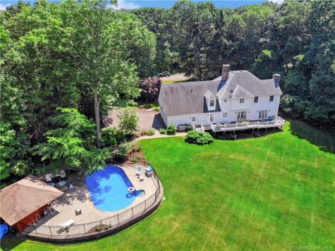 55 Tuckahoe Road Easton CT 06612