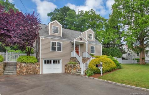 82 Flora Boulevard Fairfield CT 06824