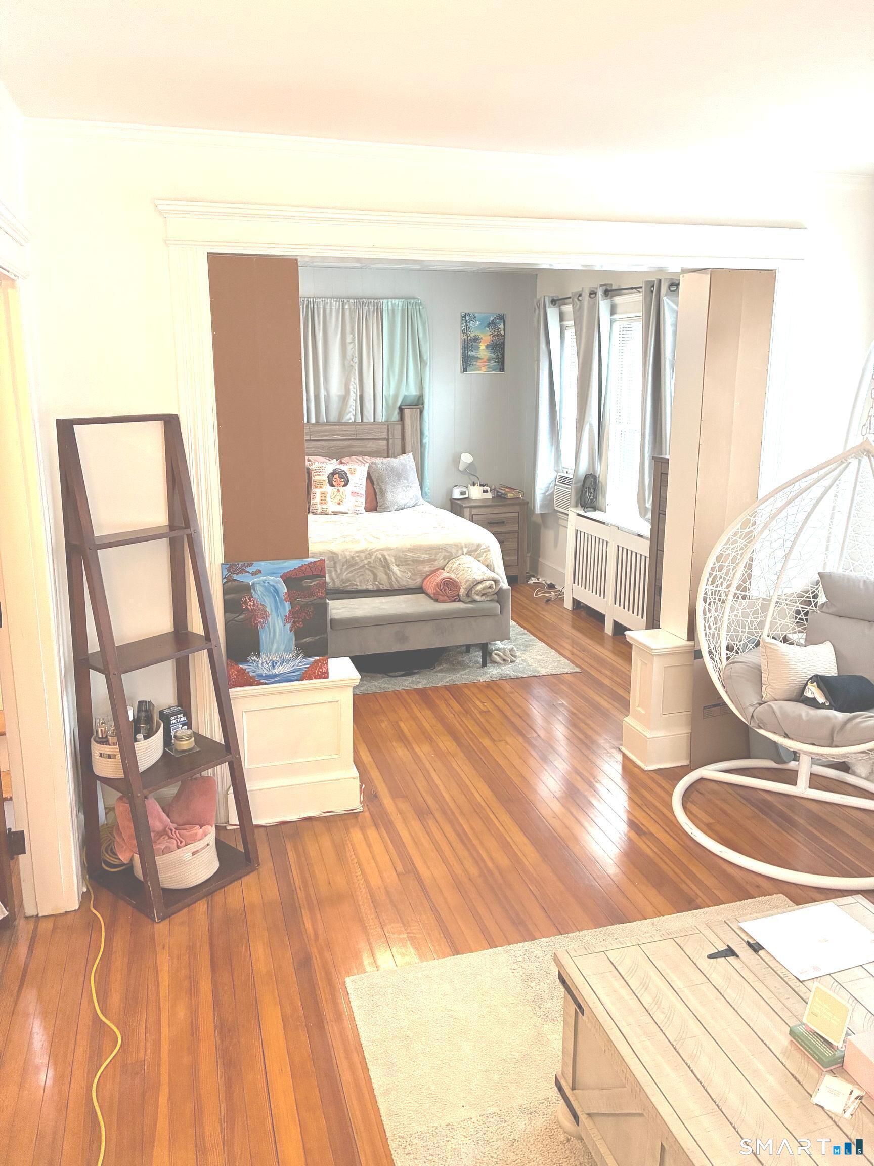 16 Holbrook Court Ansonia CT 06401