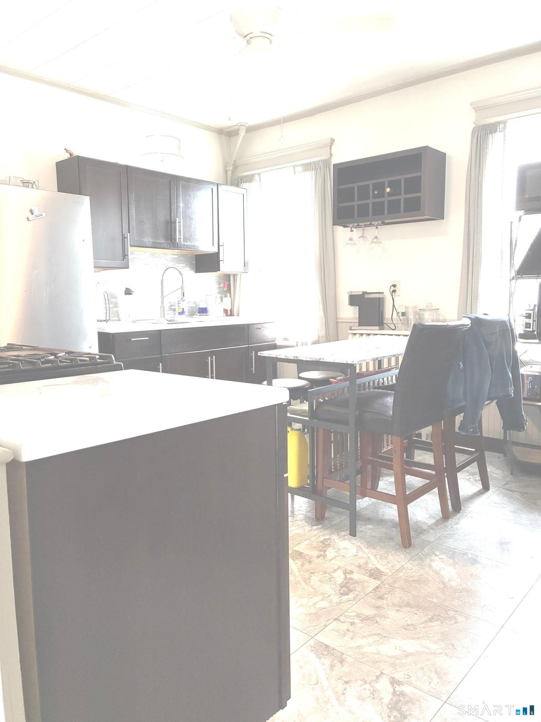 16 Holbrook Court Ansonia CT 06401