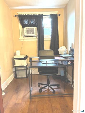 16 Holbrook Court Ansonia CT 06401
