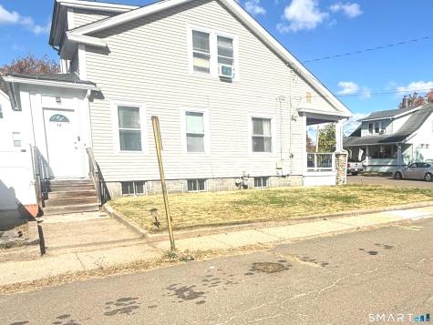 16 Holbrook Court Ansonia CT 06401
