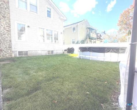 16 Holbrook Court Ansonia CT 06401