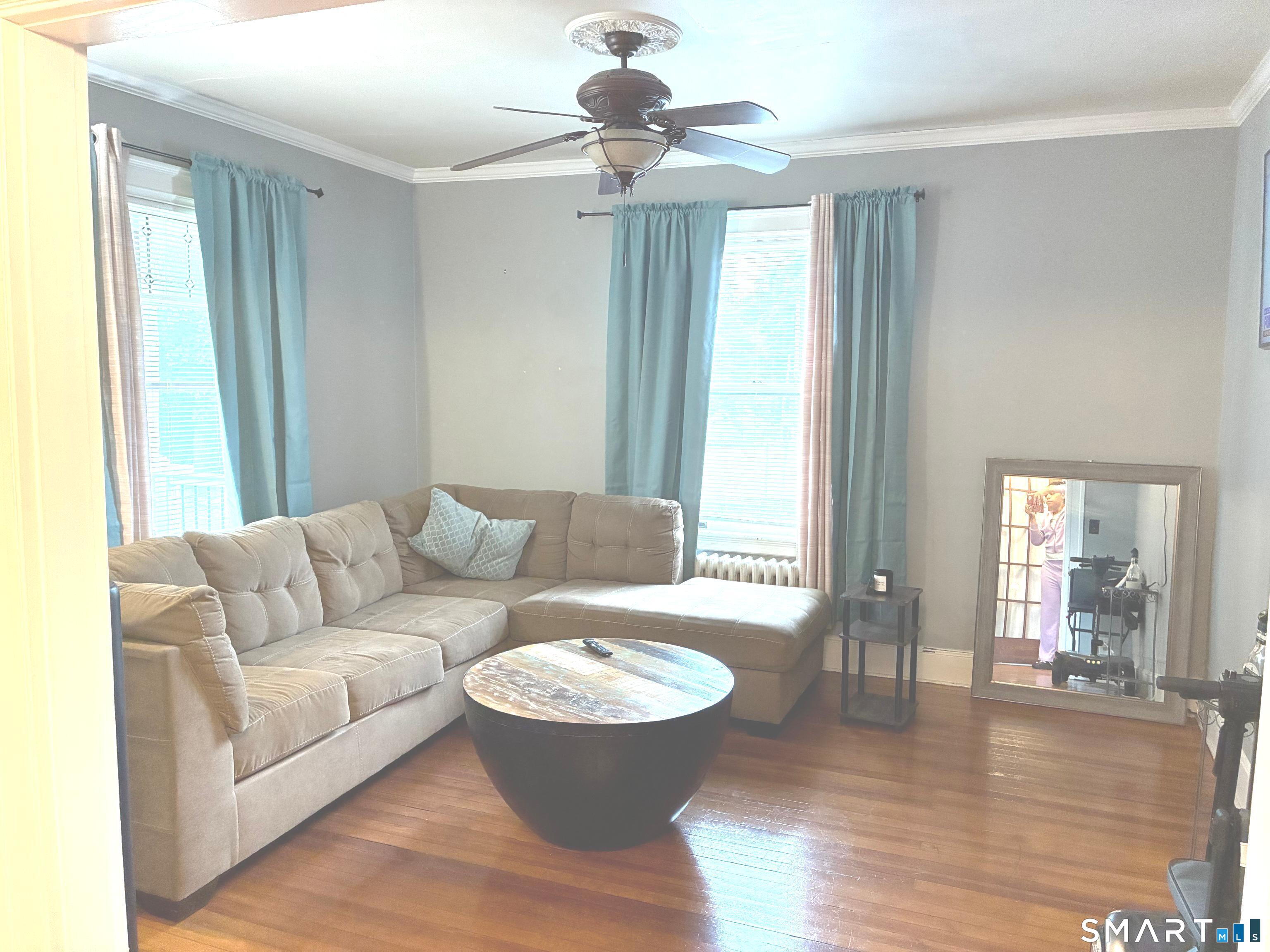 16 Holbrook Court Ansonia CT 06401