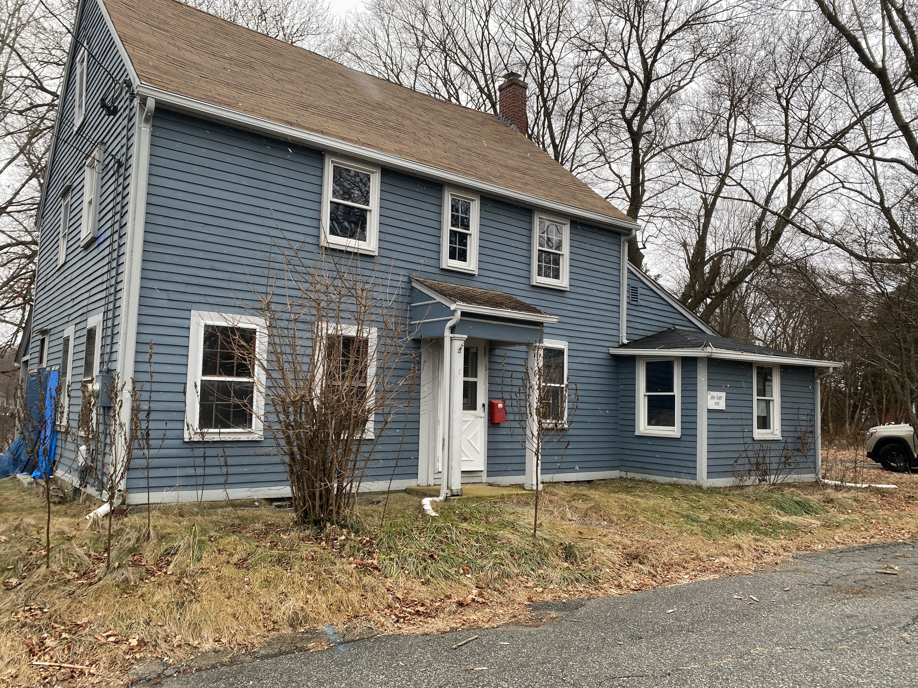 6 Lee Avenue Norwich CT 06360