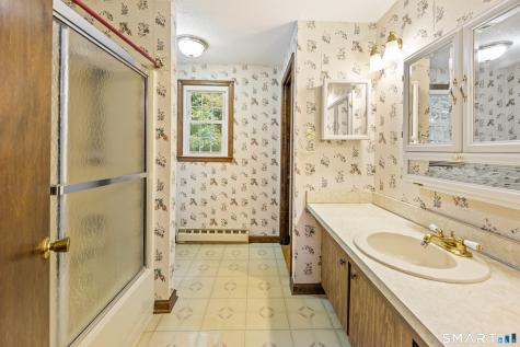 50 Foxwood Court Cheshire CT 06410