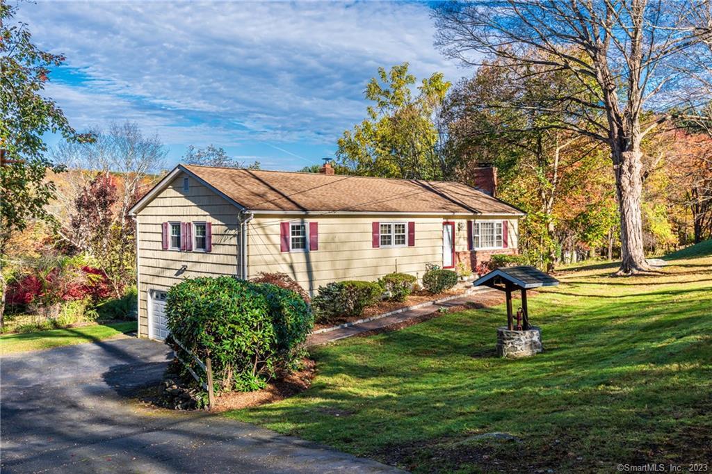 53 Turkey Roost Road Monroe CT 06468
