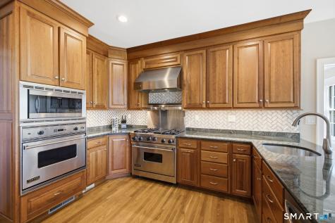29 Halladay West Avenue Suffield CT 06078
