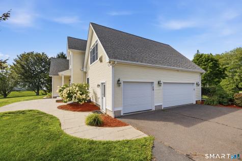 29 Halladay West Avenue Suffield CT 06078