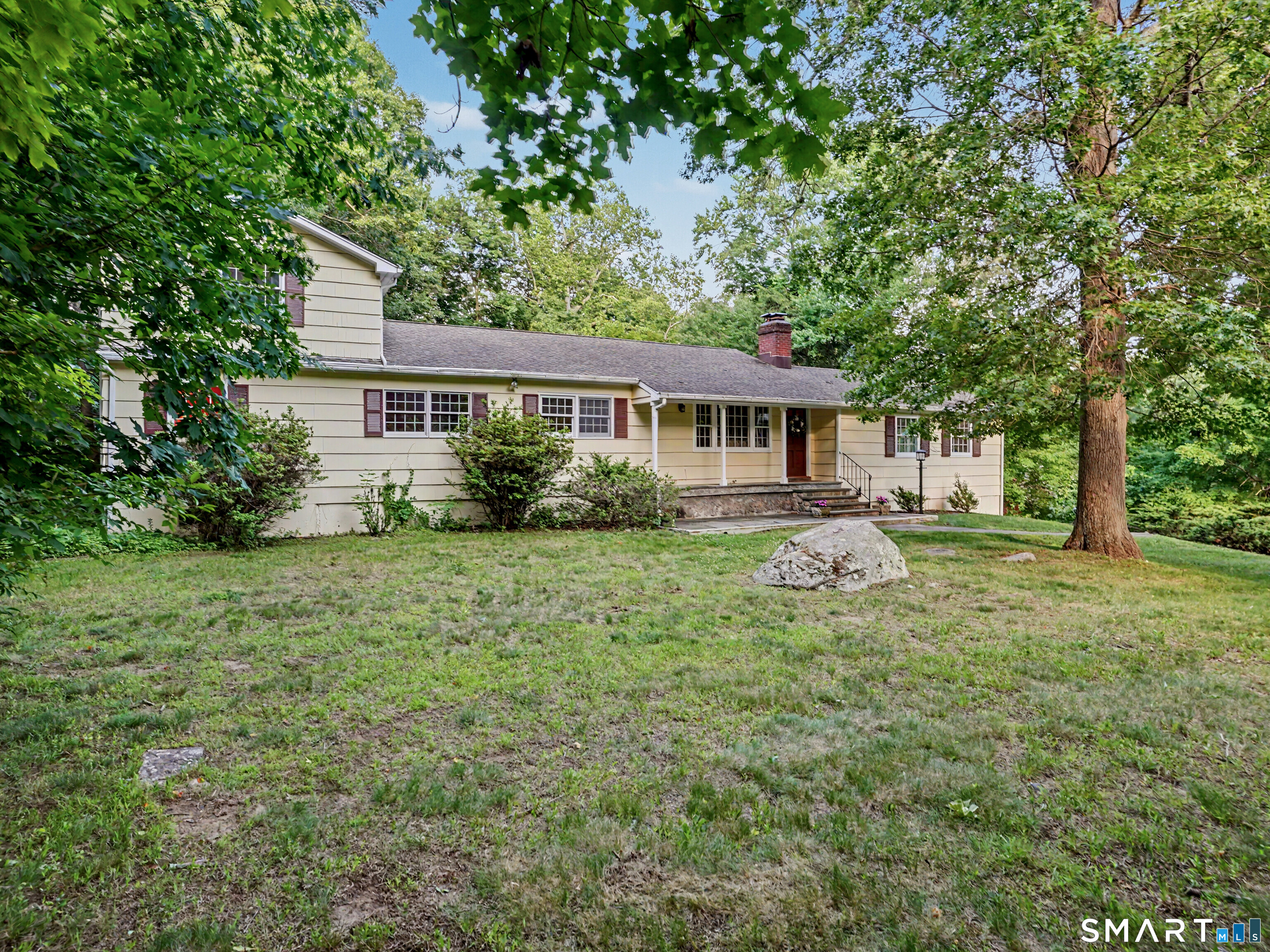 15 Flat Rock Drive Ridgefield CT 06877