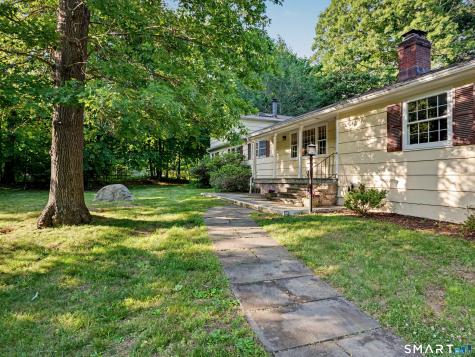 15 Flat Rock Drive Ridgefield CT 06877