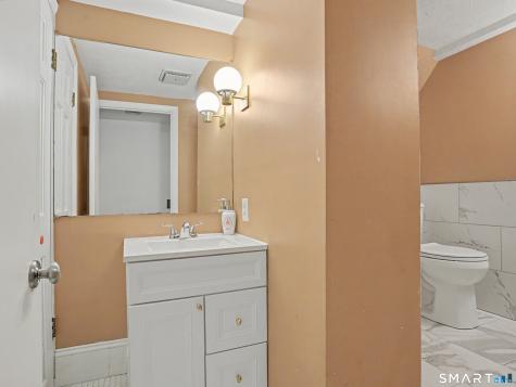 15 Flat Rock Drive Ridgefield CT 06877