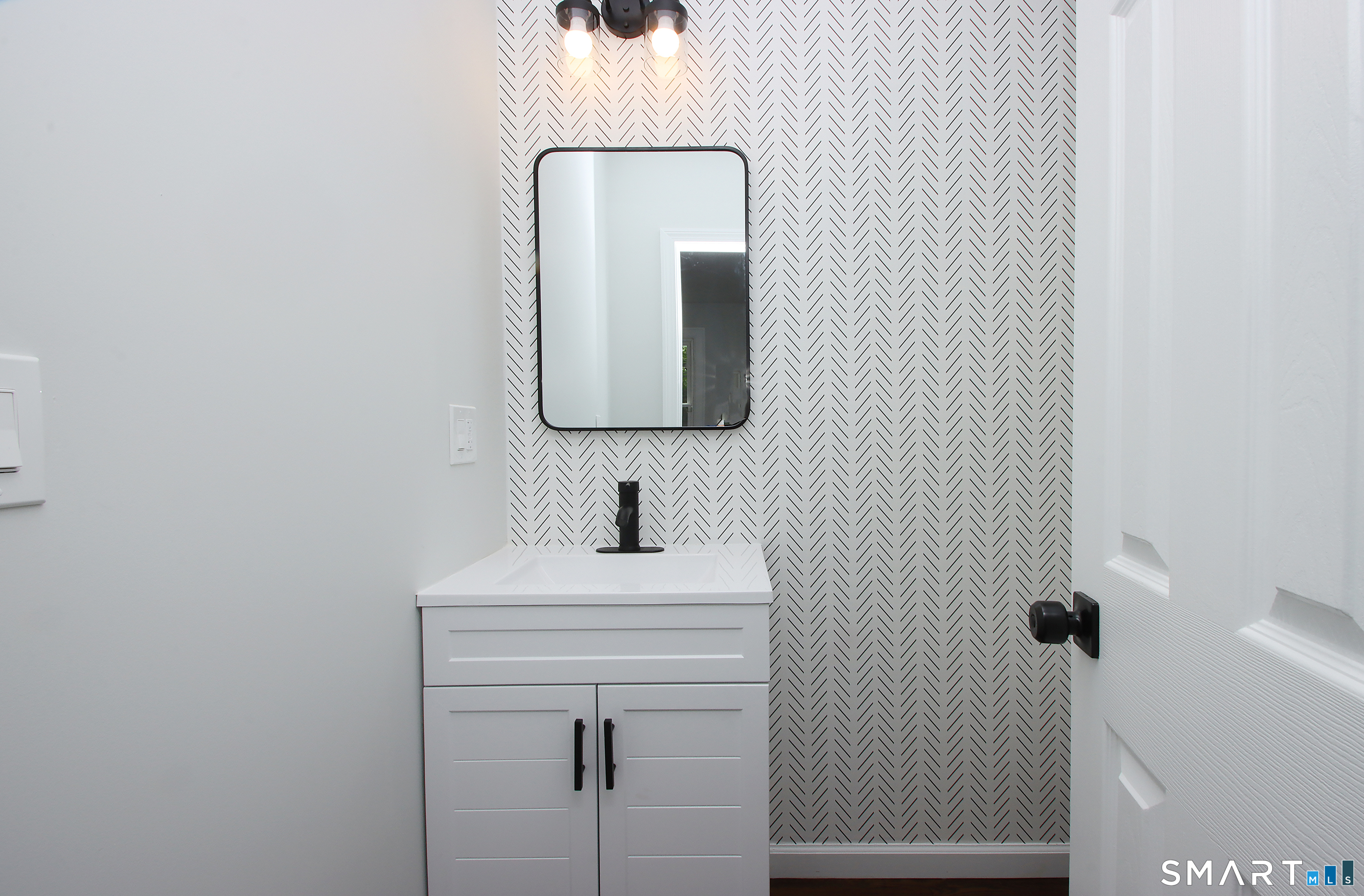 217 Ledgeside Avenue Waterbury CT 06708