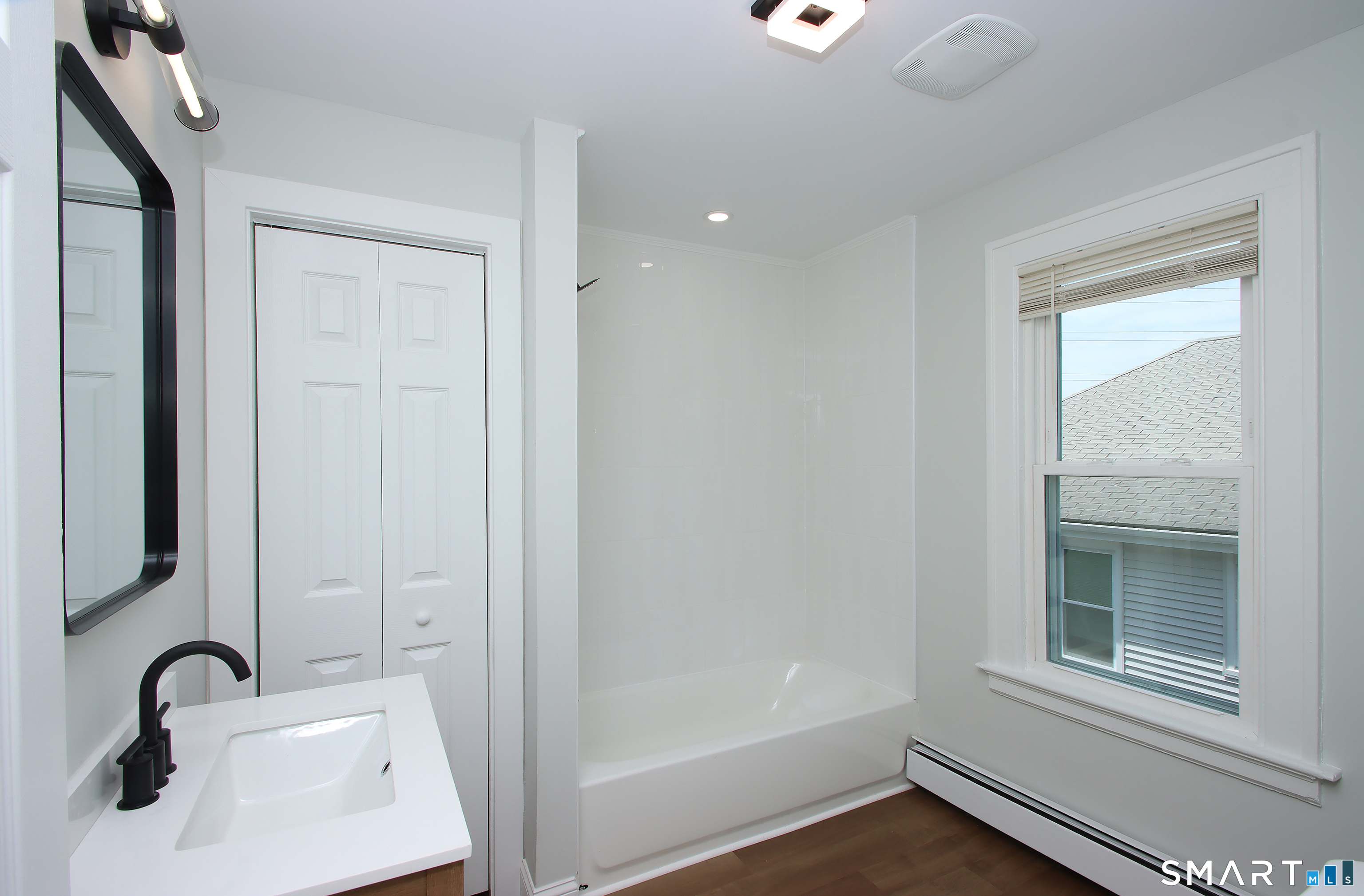 217 Ledgeside Avenue Waterbury CT 06708