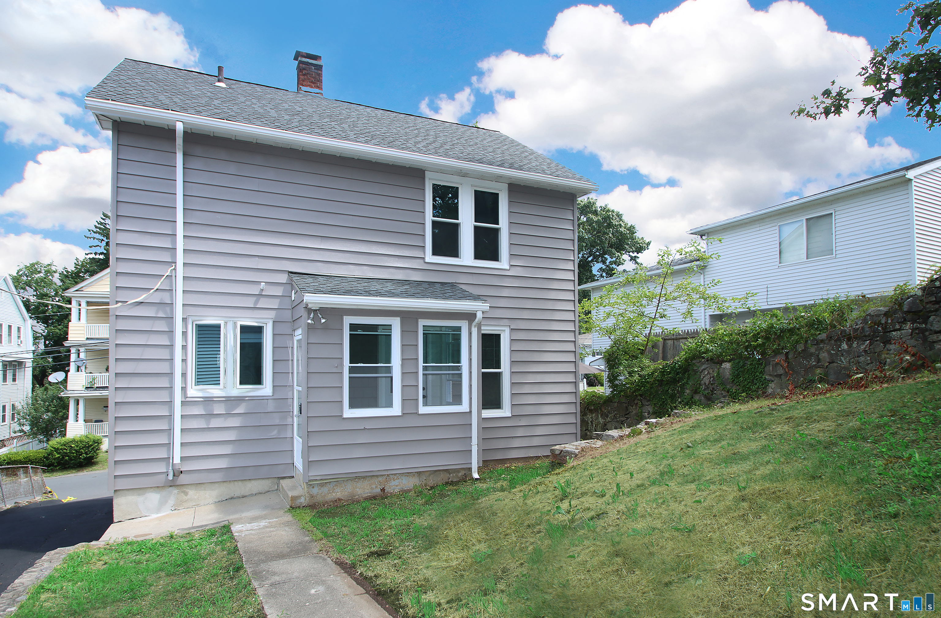 217 Ledgeside Avenue Waterbury CT 06708