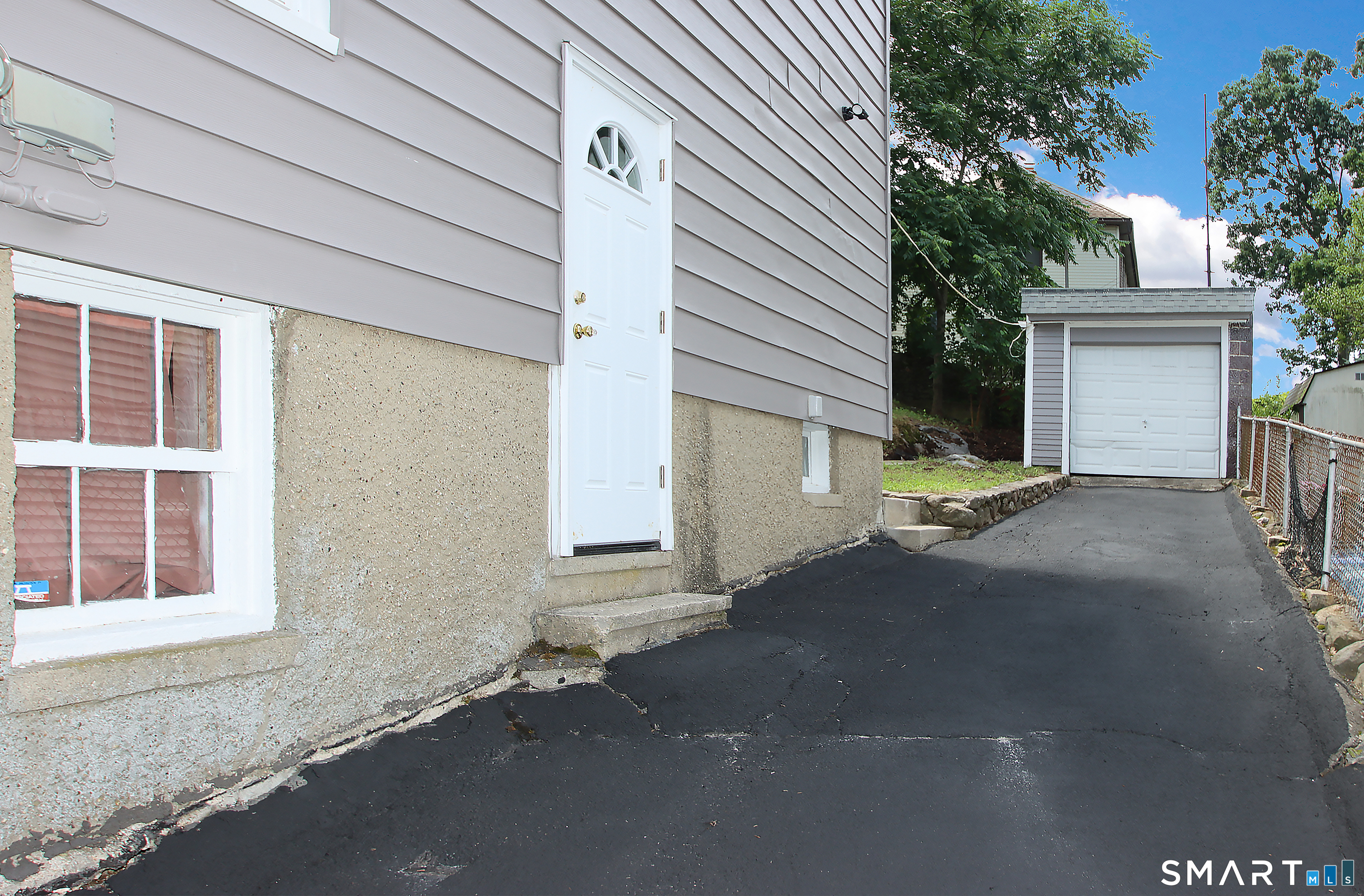 217 Ledgeside Avenue Waterbury CT 06708