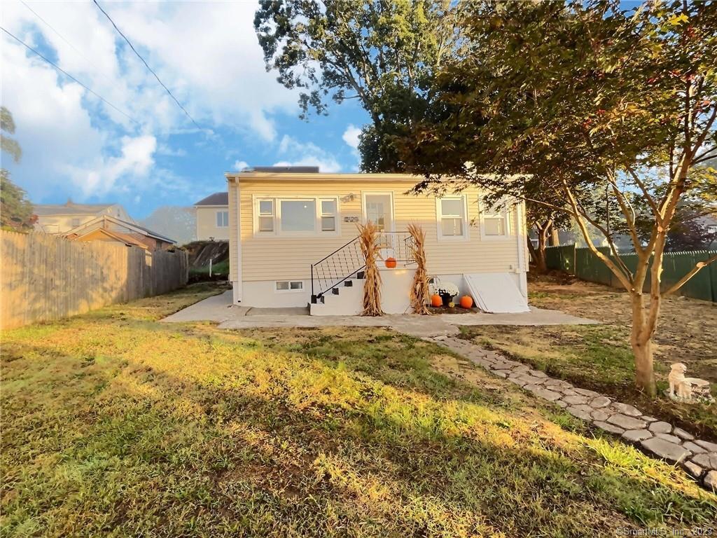 52 Kent Street Milford CT 06461